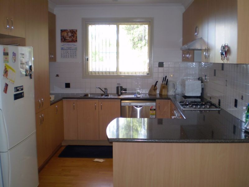 2/39 Hillside Street, Dandenong North VIC 3175