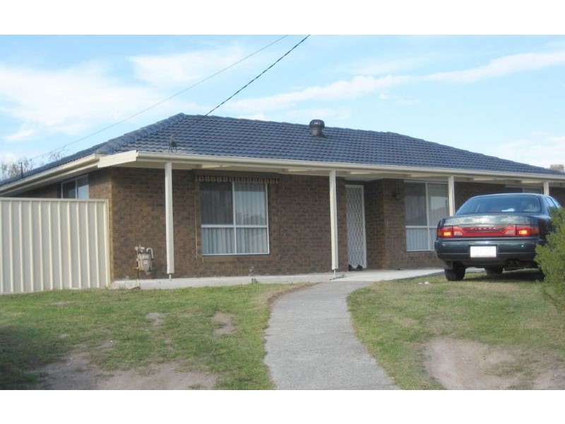 31 Green Valley Crescent, Hampton Park VIC 3976