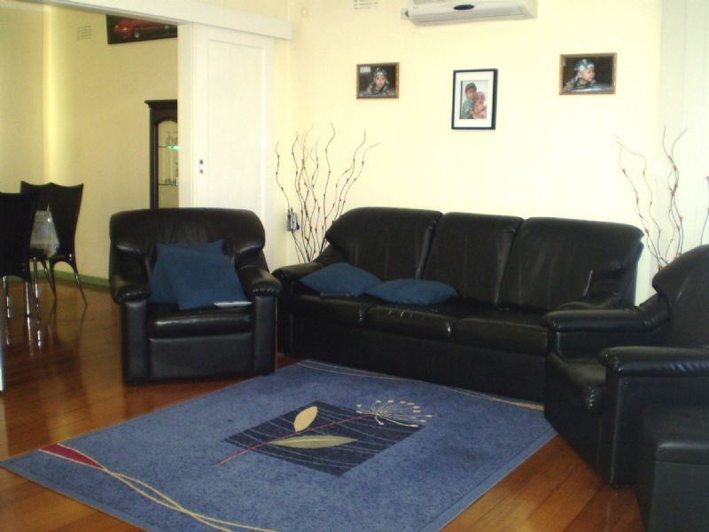 9 Devon Drive, Springvale South VIC 3172