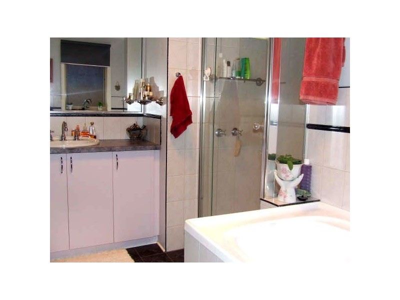 40 Terrigal Drive, Noble Park North VIC 3174