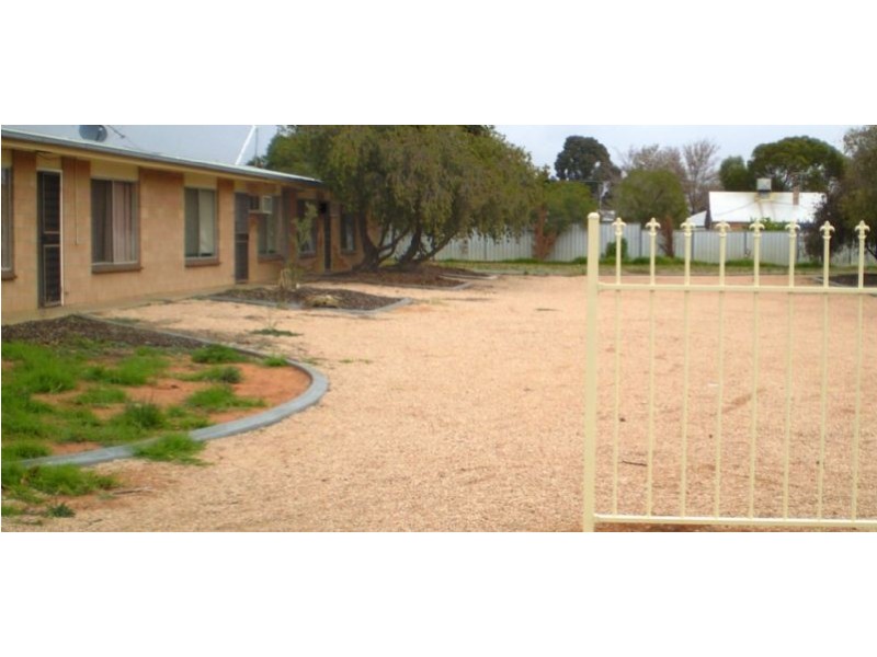 1-7/20-21 Neilpo, Dareton NSW 2717