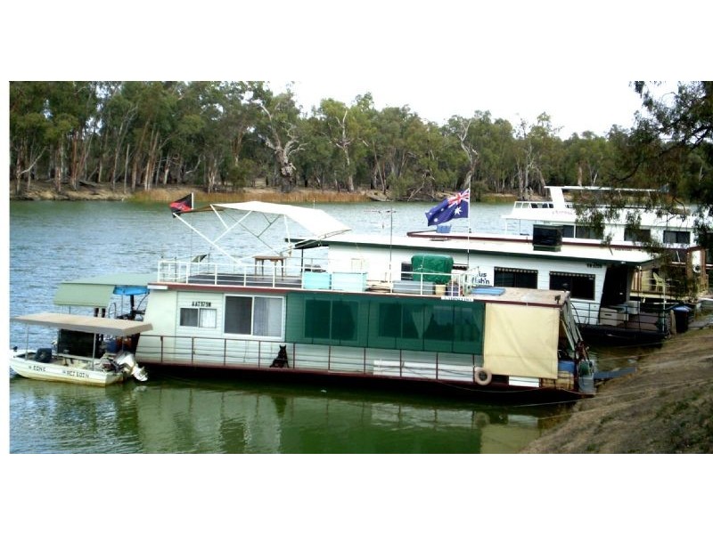 1-7/20-21 Neilpo, Dareton NSW 2717