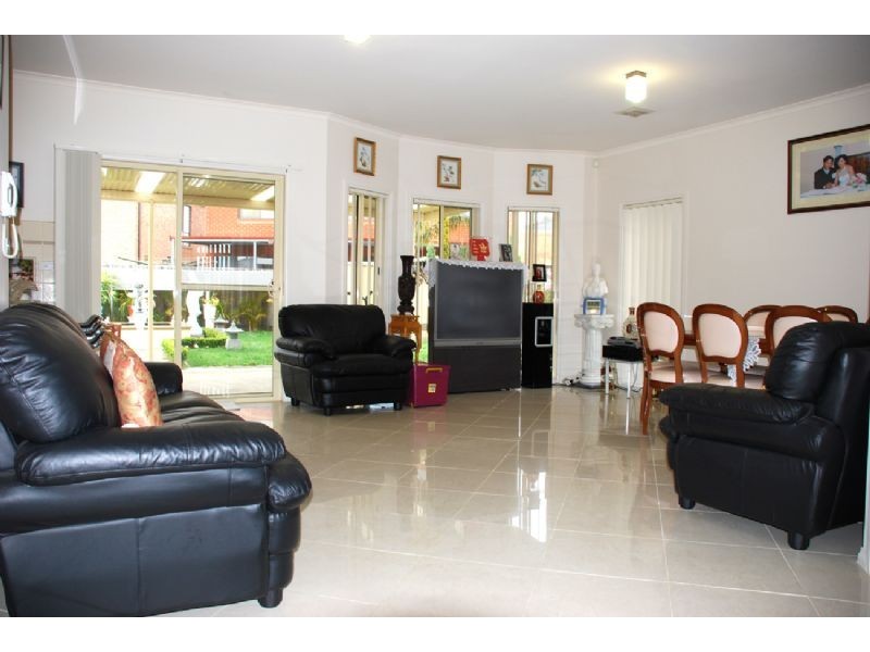 70 Sandown Road, Springvale VIC 3171