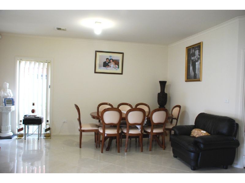 70 Sandown Road, Springvale VIC 3171