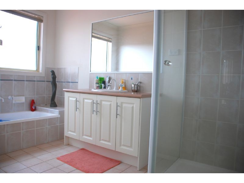 70 Sandown Road, Springvale VIC 3171