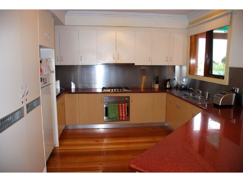 1,2/23 Gray Street, Springvale VIC 3171