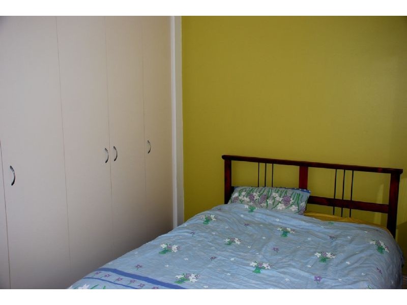 1,2/23 Gray Street, Springvale VIC 3171