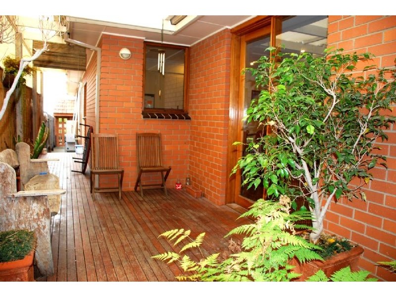1,2/23 Gray Street, Springvale VIC 3171