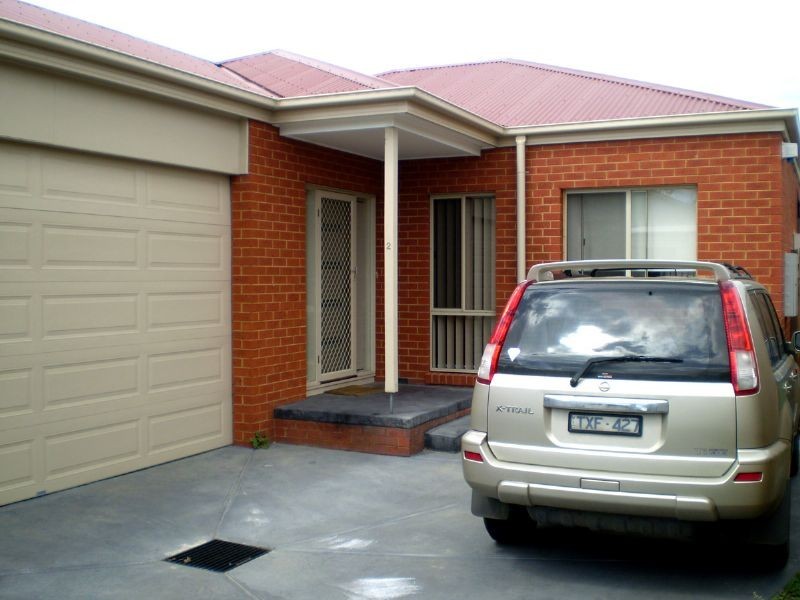 2/12 McLeod Street, Springvale VIC 3171