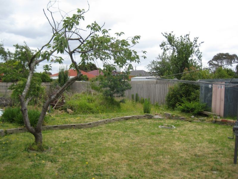 10 Flynn Street, Springvale VIC 3171