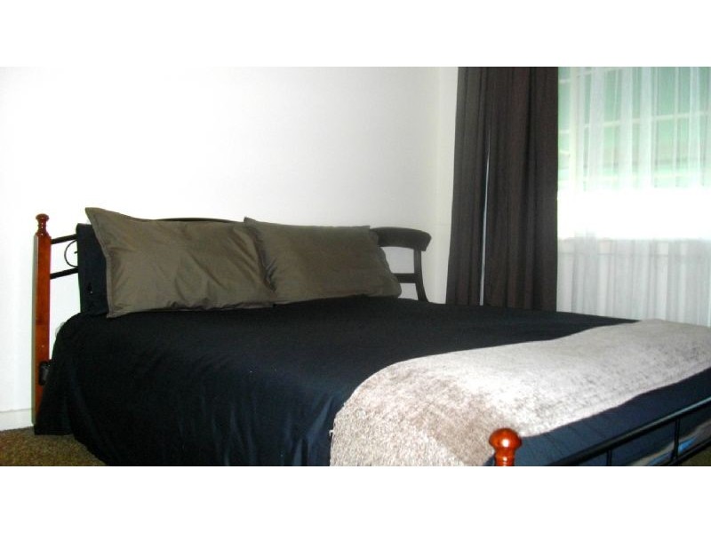 25 Newcomen Road, Springvale VIC 3171