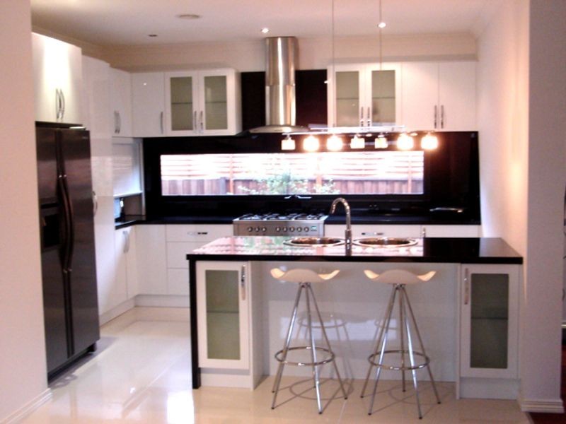 2 EMMALINE CRESCENT, Keysborough VIC 3173