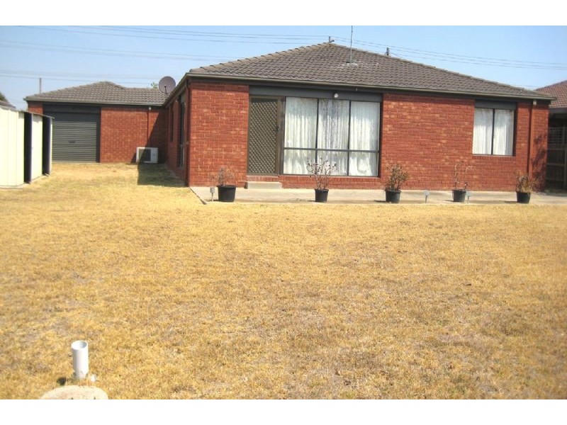 37 Halton Road, Dandenong North VIC 3175