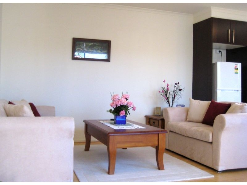 1/135-145 Athol Road, Springvale South VIC 3172