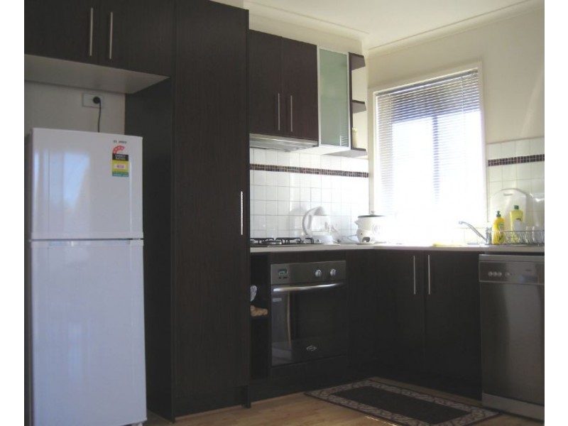 1/135-145 Athol Road, Springvale South VIC 3172