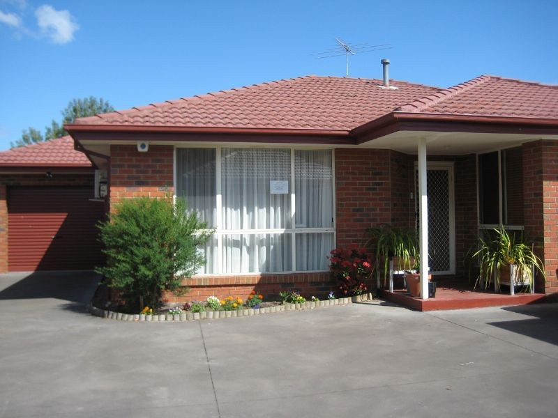 2/20 Whitworth Ave, Springvale VIC 3171