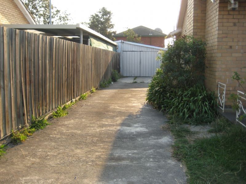 2 Birch Street, Springvale VIC 3171
