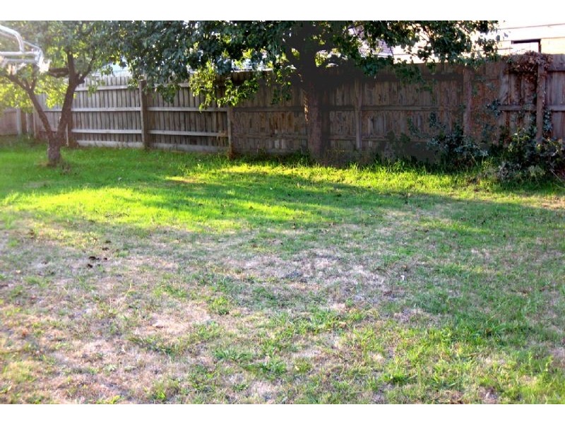 2 Birch Street, Springvale VIC 3171
