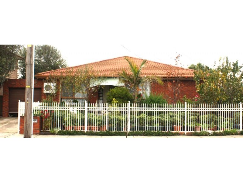 1/1A Woodstock Place, Springvale South VIC 3172