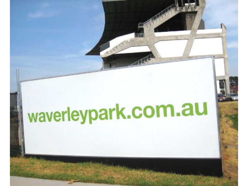 60 WAVERLEY PARK DRIVE, Mulgrave VIC 3170