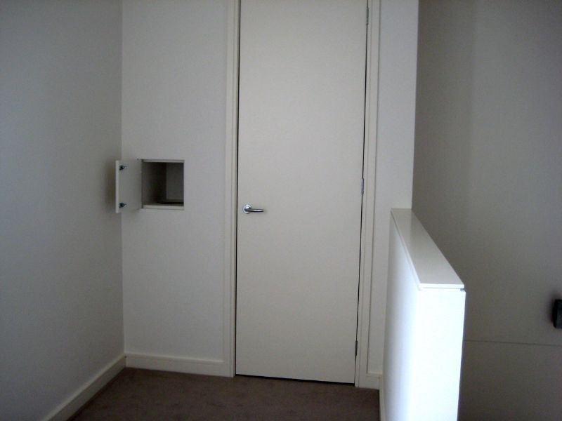 60 WAVERLEY PARK DRIVE, Mulgrave VIC 3170