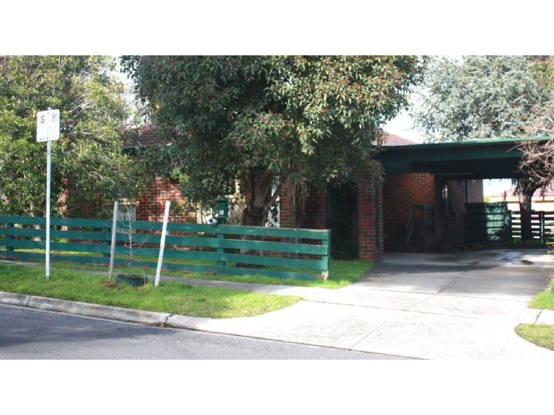 40 Fairview St, Springvale VIC 3171