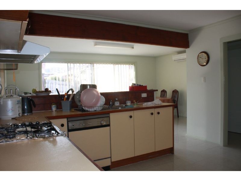 115 BLOOMFIELD RD, Keysborough VIC 3173