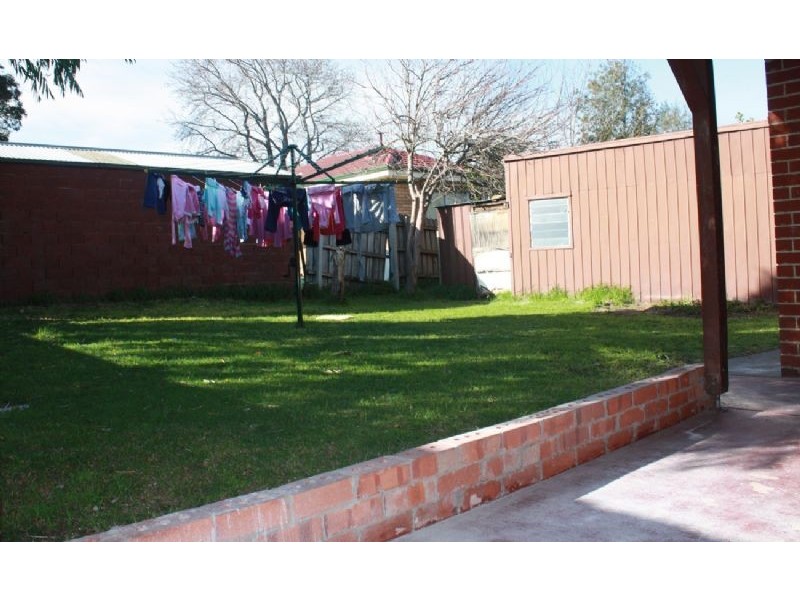 115 BLOOMFIELD RD, Keysborough VIC 3173
