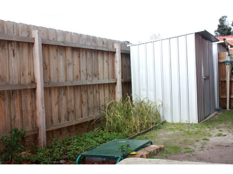 3/221 Clarke Rd, Springvale South VIC 3172