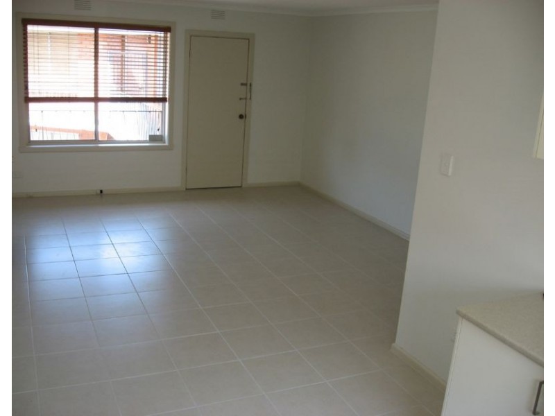 12/6 KELVIN GROVE, Springvale VIC 3171