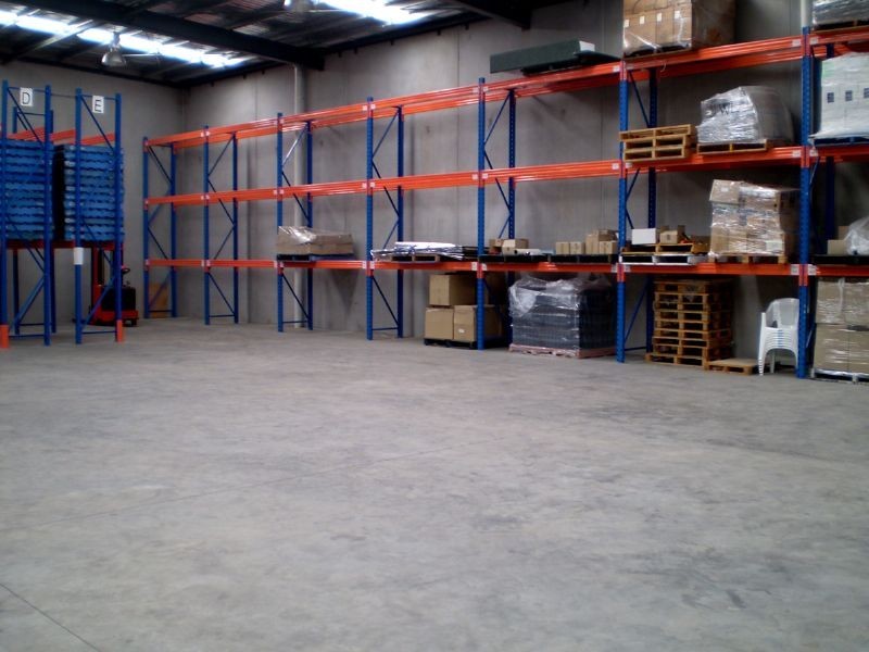 18 REGAL DRIVE, Springvale VIC 3171