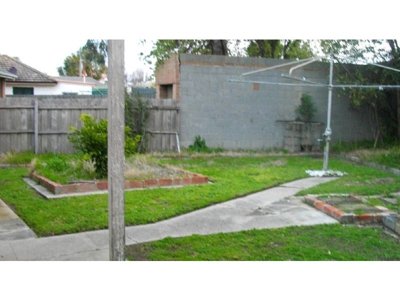 56 CALLANDER ROAD, Noble Park VIC 3174