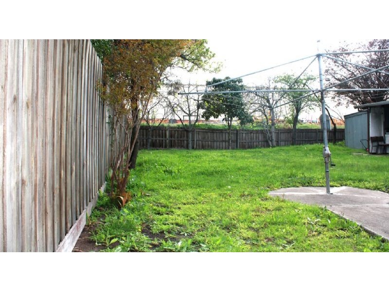 80 BURDEN ST, Springvale VIC 3171