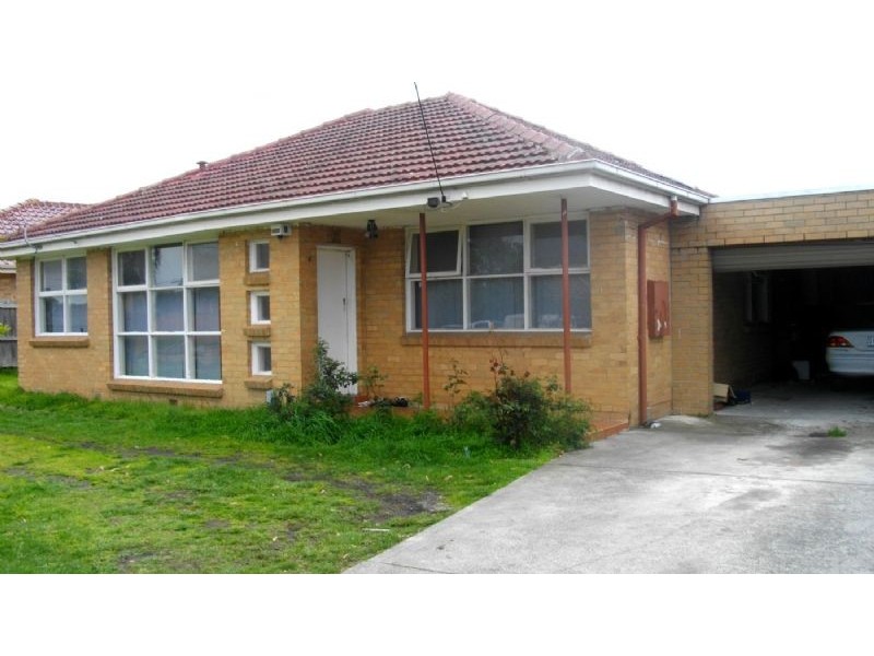 11 VARDON STREET, Springvale VIC 3171