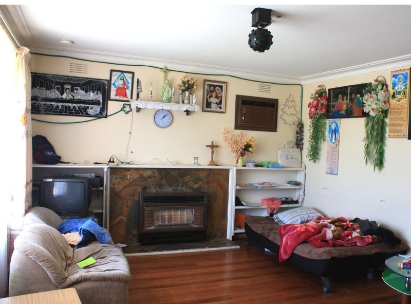 9 DONALD ST, Springvale VIC 3171