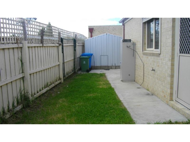 2/23 LEMAN CRESCENT, Noble Park VIC 3174