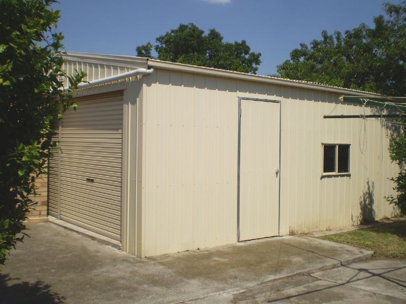 12 DOWLING AVE, Springvale VIC 3171