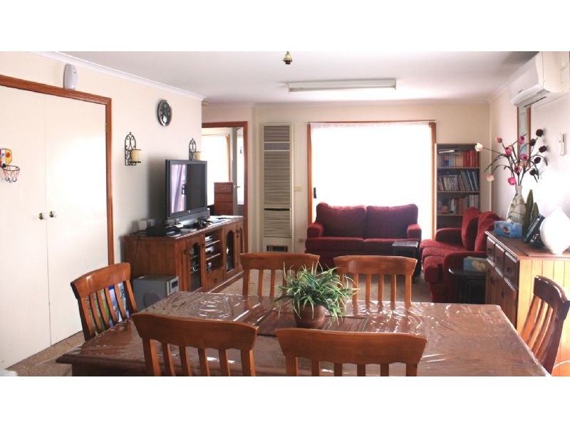 7 ARDGOWER RD, Noble Park VIC 3174
