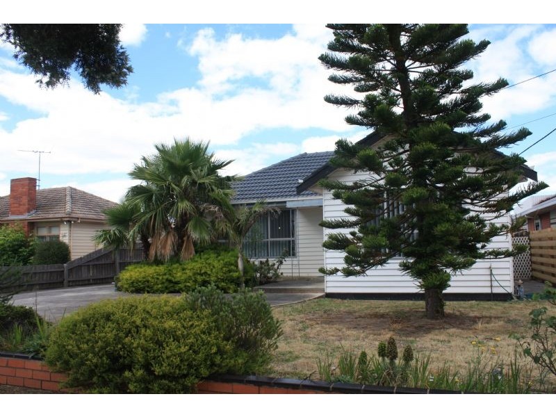 34 WOODWARD ST, Springvale VIC 3171