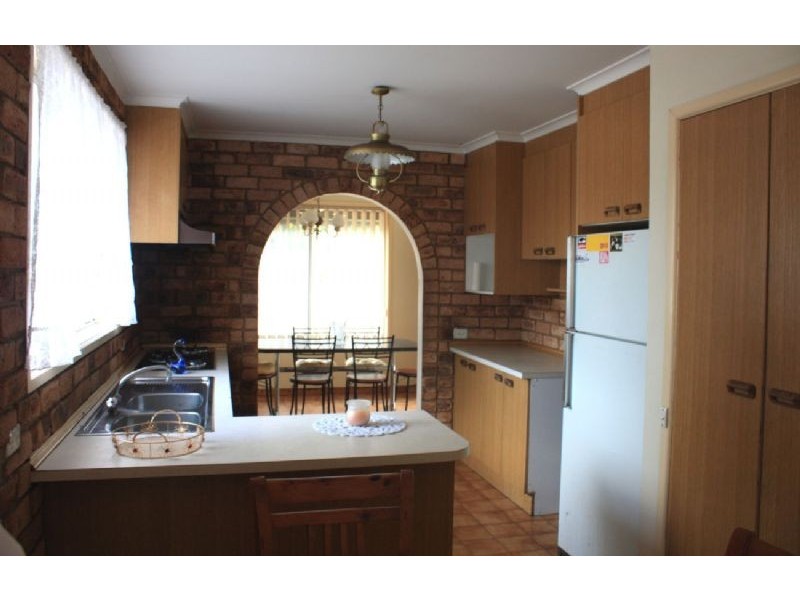 11 Wingala Avenue, Keysborough VIC 3173