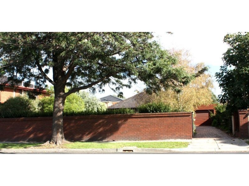 11 REGENT AVE, Springvale VIC 3171