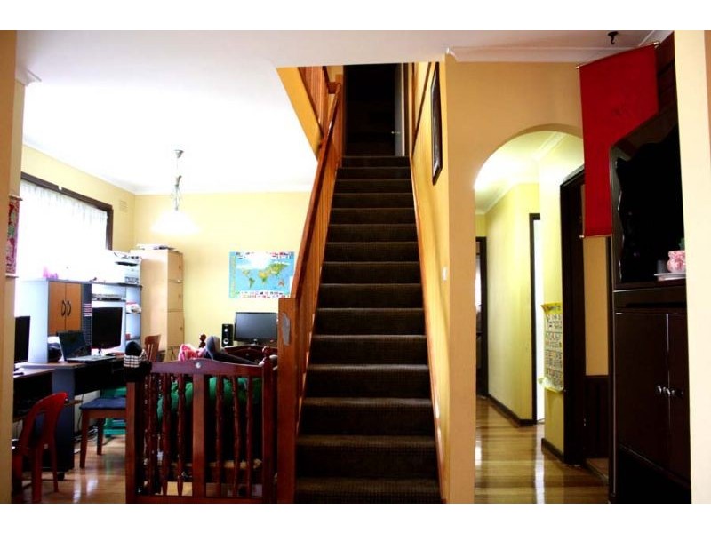 31 Cosier Drive, Noble Park VIC 3174