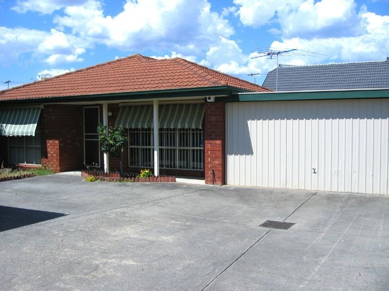 2/5 Simpson Street, Noble Park VIC 3174