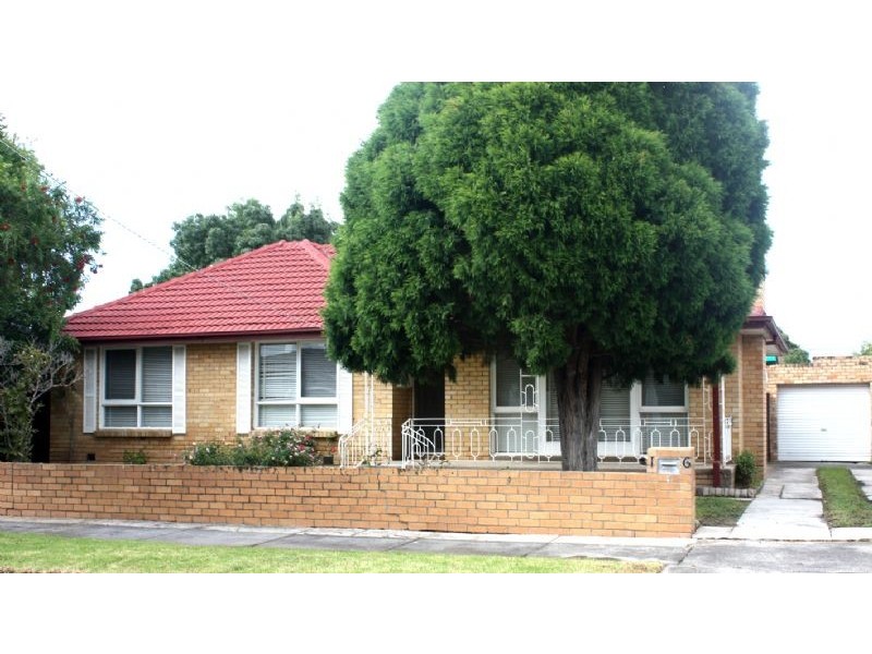 16 Rosa Avenue, Springvale VIC 3171