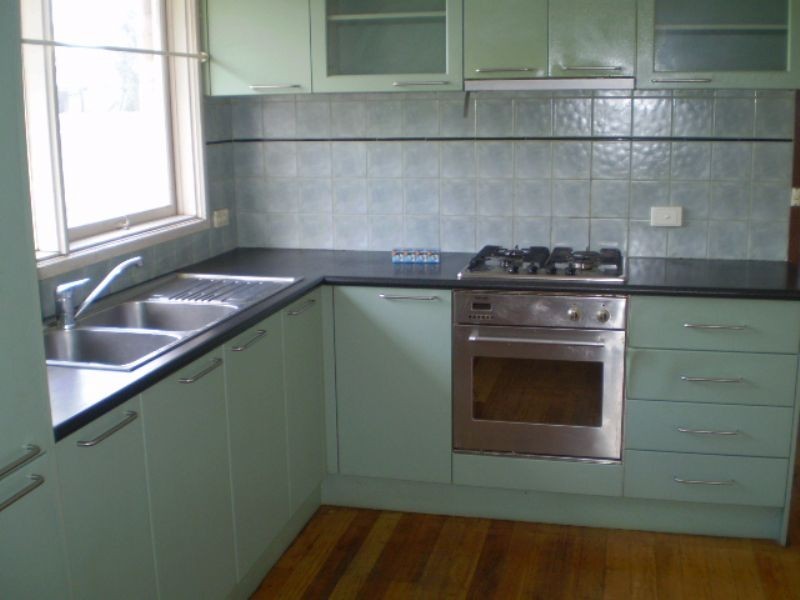 18 Shady Place, Noble Park VIC 3174