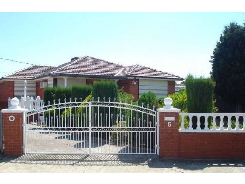 5 Keol Street, Clayton South VIC 3169