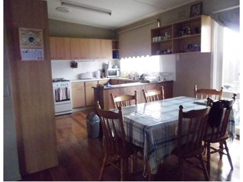 40 Ludwig Street, Springvale South VIC 3172