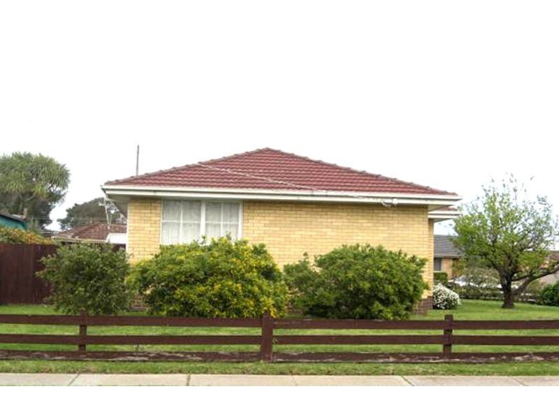 62 Monash Crescent, Clayton South VIC 3169