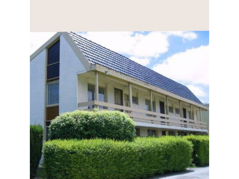 10/1 Grace Park, Springvale VIC 3171