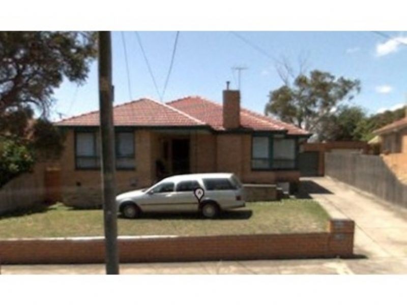 33 Sharon Road, Springvale South VIC 3172